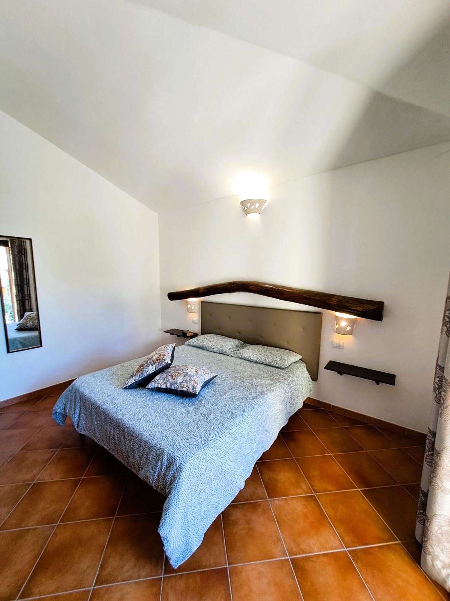 Yellon House Apartment Santa Maria Navarrese Exterior photo
